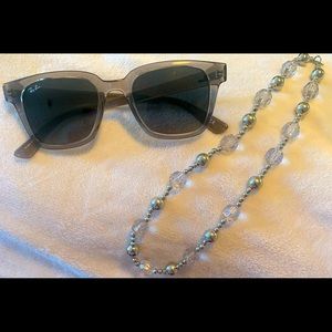 Pre-loved Ray-Ban Sunglasses/ clear gray